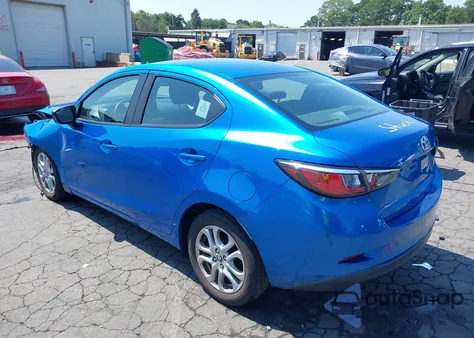 2017 Toyota Yaris Ia из США, поврежденный, VIN 3MYDLBYV6HY181760